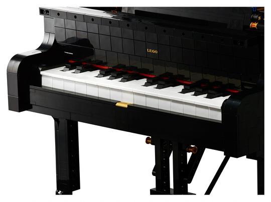 LEGO® IDEAS Grand Piano 21323